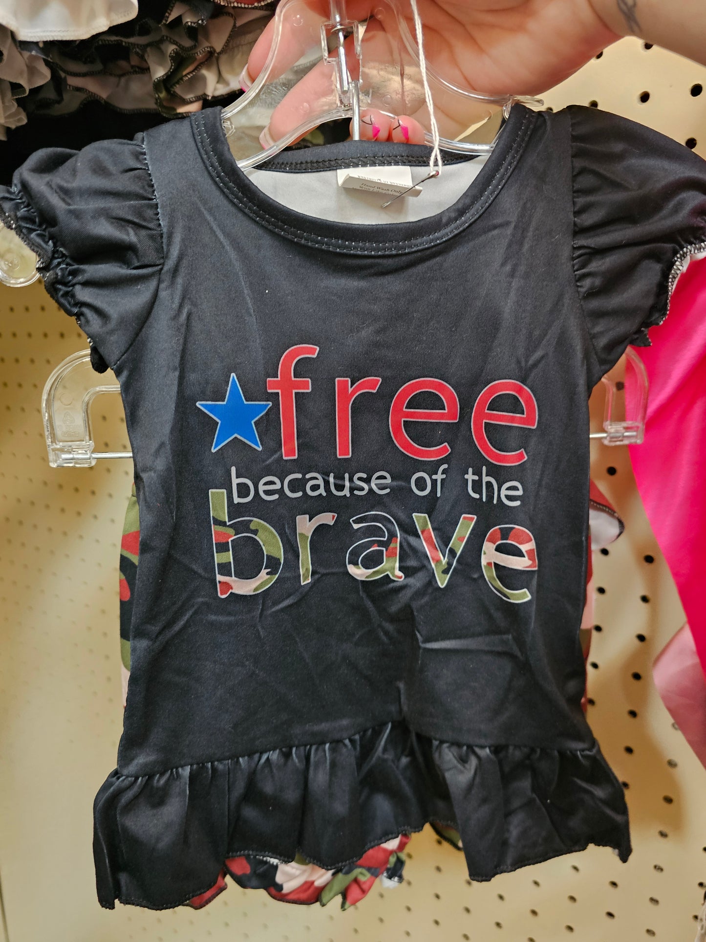 Camo free because of the brave short set