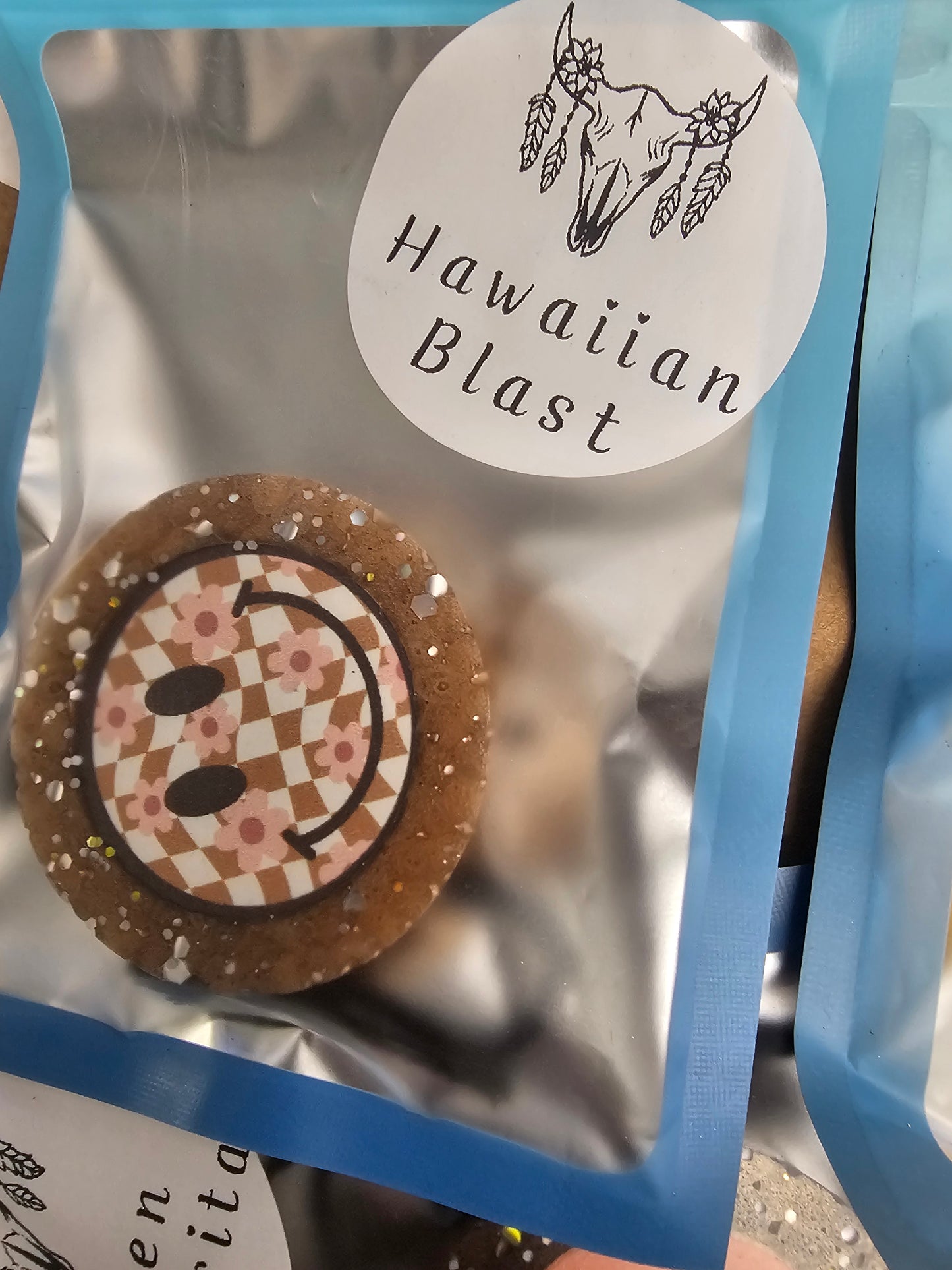 Tan smiley face freshie