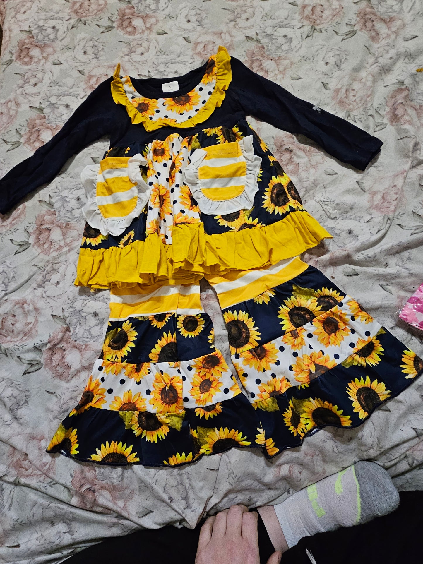 Navy and yellow sunflower outfit